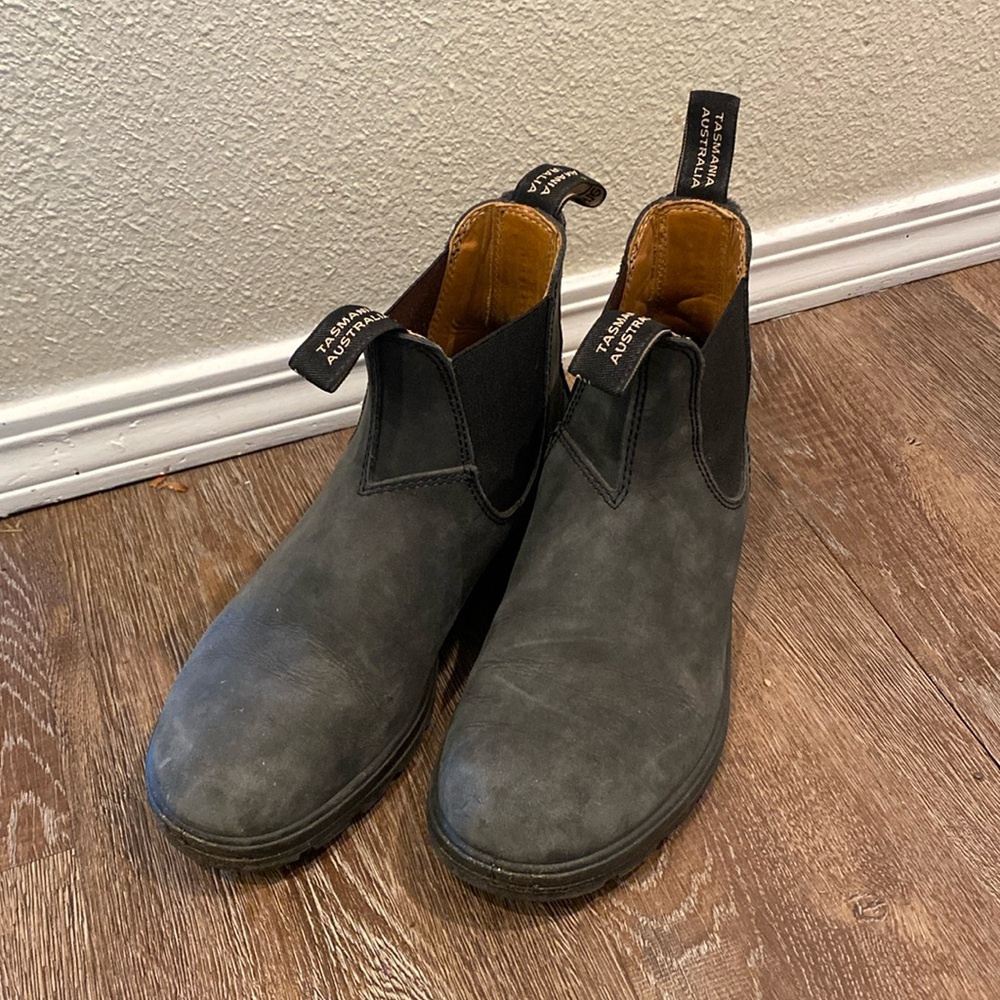Blundstone Classic Chelsea boots